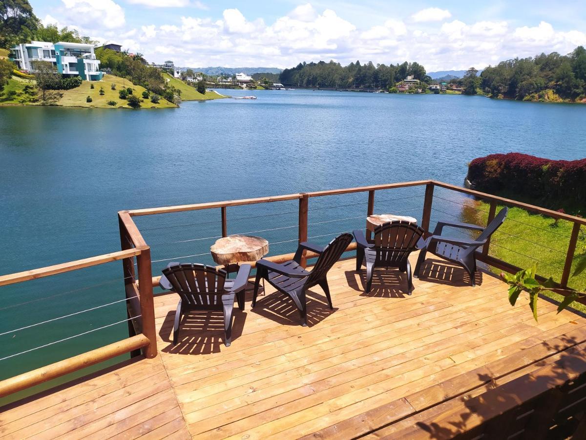 Ecolodge Bahia Del Penon Guatape Ngoại thất bức ảnh