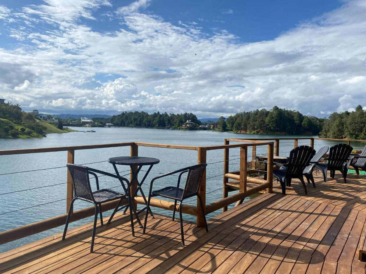 Ecolodge Bahia Del Penon Guatape Ngoại thất bức ảnh